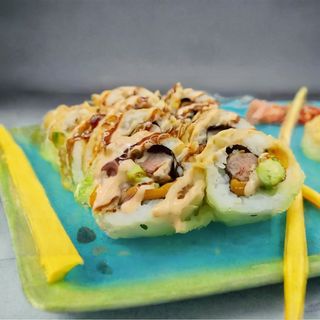 HOT PORK ROLL TEMPURIZADO