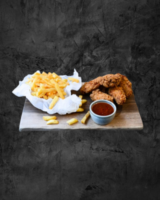 Aripioare de pui la farfurie