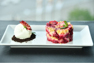 Crumble sa višnjama