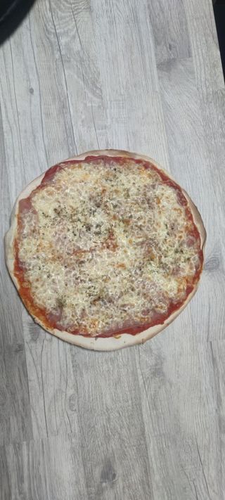 Pizza Prosciutto (30 Cm.)