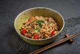 Жареный рис с курицей (350г)