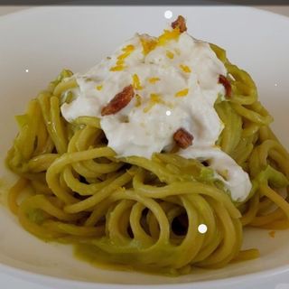 Pasta Senza Pomodoro Pesto Burrata E Alici  