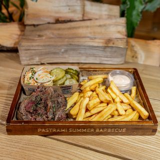 Szarpane żebro J. Danielsa