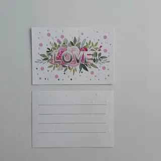 Листівка “Love”