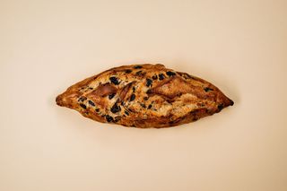 Багет пшеничний  з родзинками (270г)