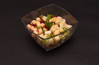 Salată de fructe "Multicoloră"