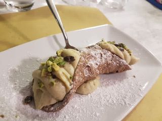 Cannolo siciliano