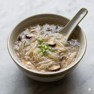 Zuppa di pinne di pescecane