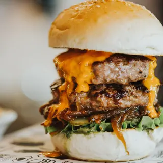 Double Cheeseburger