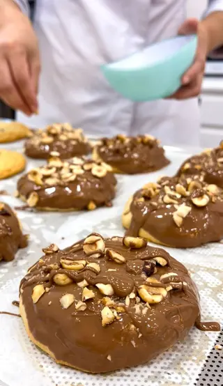 MegaBig Cookies