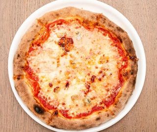 Pizza Quattro Formaggi (420 g)