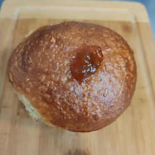 Brioche od prirodnog kvasa punjen marmeladom