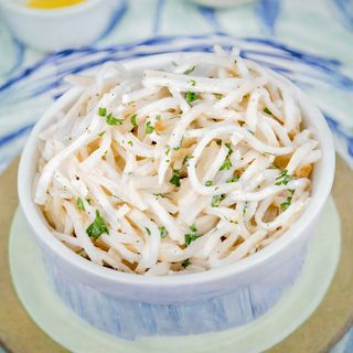 Salată de ţelină cu maioneză