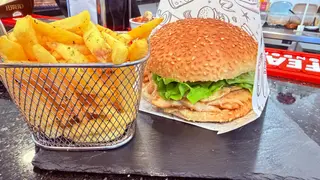Hambúrguer Especial de Frango