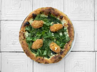 Піца з котлетками по-київськи (380g)