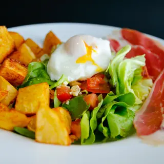 Salată La Creperie