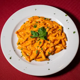 Penne al Salmone