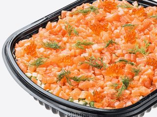 Салат олів'є з лососем (1 кг)