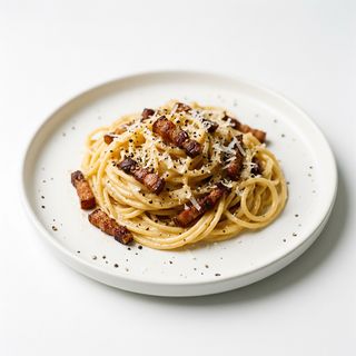 Espaguetis A La Carbonara Italiana