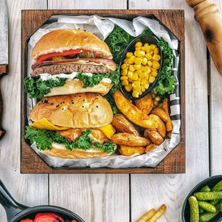 Бургер вечеря за двама