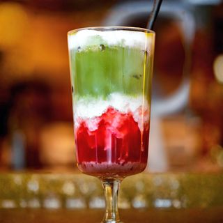 Iced Strawberry Matcha Latte 400ml