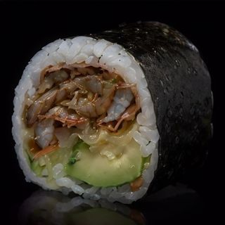 025. Futomaki Tempura De Soft Shell Crab (6 Pz.)