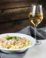 PARA DOS  (Elige 1 antipasti o insalate y 2 platos principales)