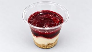 Cheesecake šumsko voće