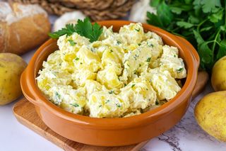 Patatas Alioli (Ración)