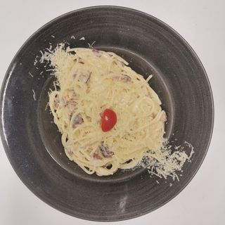 Penne četiri vrste sira