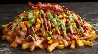 Salchipapa colombiana XL