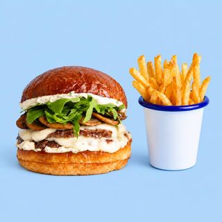 № 3 Burger + Pommes frites