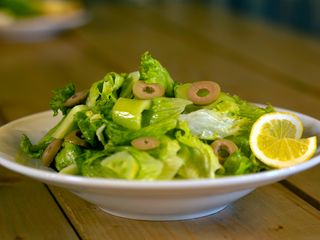 Მწვანე სალათი