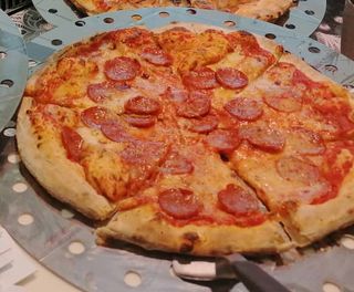 Pizza Diavola (spicy)