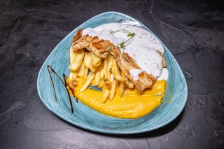 Piletina u bezobraznom sosu 450g