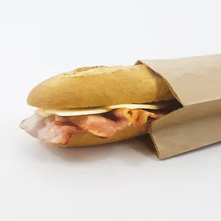 Bocadillo Chicharrones Con Queso