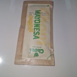 Sobre de mayonesa 
