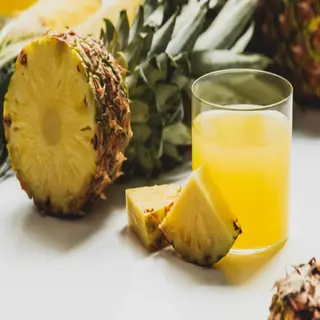 Zumo de piña (330 ml.)