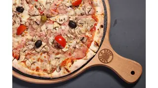 Kaprićoza pizza 24 cm
