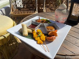 Entrantes Variados Sa Wad Dee (Para 2 Personas)