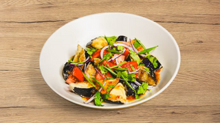 Салат с хрустящим баклажаном