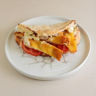 Sendvič sa pohovanom piletinom