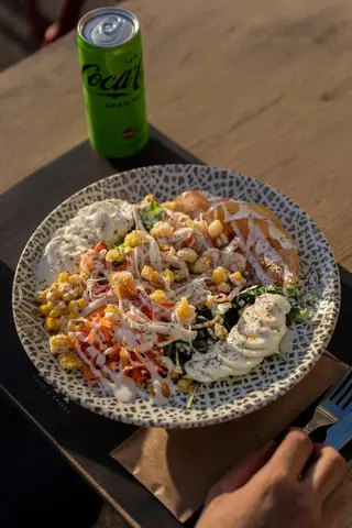 Salada De Salmão