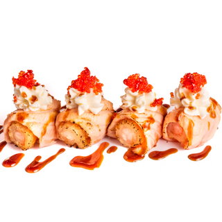 60.Gunkan de Langostino y Salmón Flameado (4Pzs) 