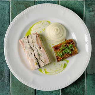 Pileća bajadera