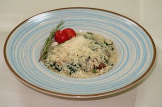 Ризото със спанак и горски гъби