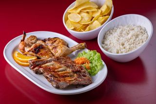 Misto Frango e Costelinha