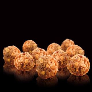 Bombones de foie de pato recubiertos con crocanti de almendras. (10 uds)