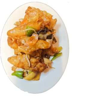 91. Панирана бяла риба със зеленчуци (700г)