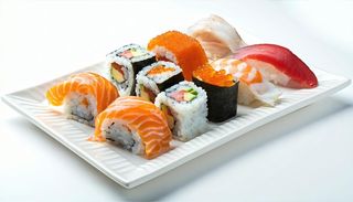 136 Sushi sashimi misto - 11 pezzi
